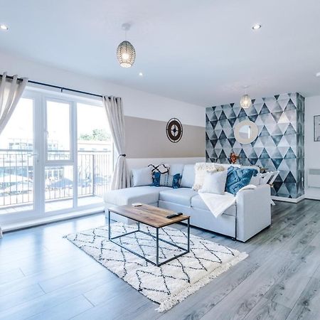 Stunning 2 Bed Apt By Greenstay Serviced Accommodation - Located In Formby Village - Perfect For Short & Long Stays - Couples, Friends & Families & Business Travellers All Welcome - Dog Friendly - 7 Esterno foto