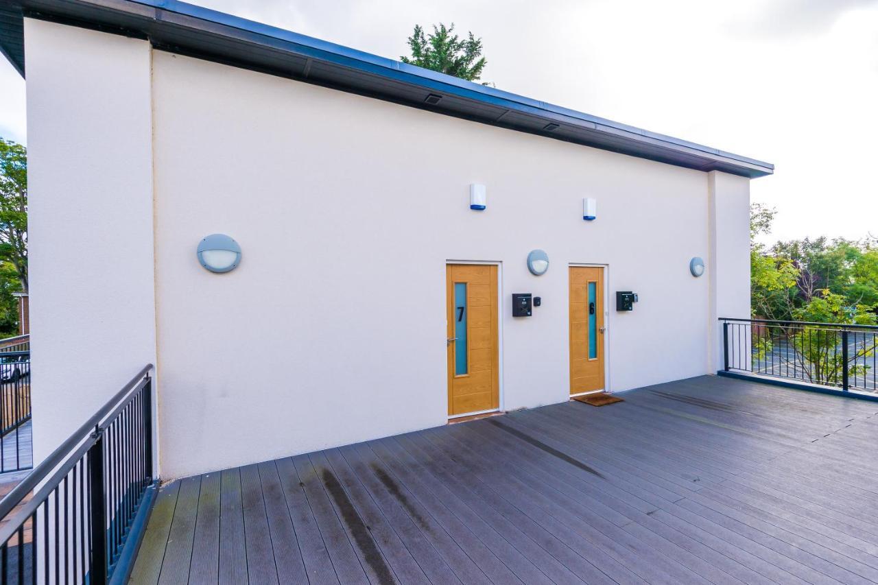 Stunning 2 Bed Apt By Greenstay Serviced Accommodation - Located In Formby Village - Perfect For Short & Long Stays - Couples, Friends & Families & Business Travellers All Welcome - Dog Friendly - 7 Esterno foto